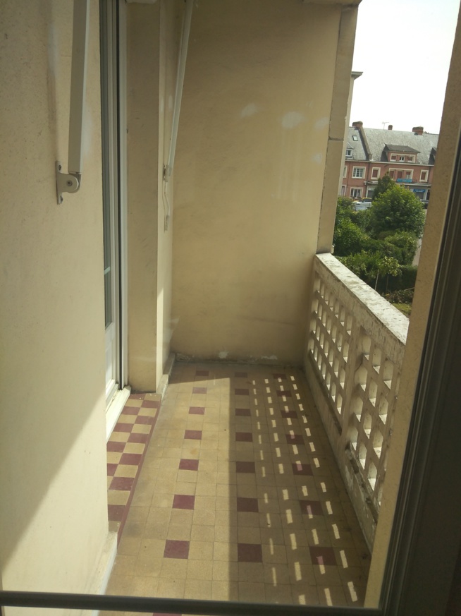 Appartement de type T3 de 78.48 m² avec balcon, cave et garage 