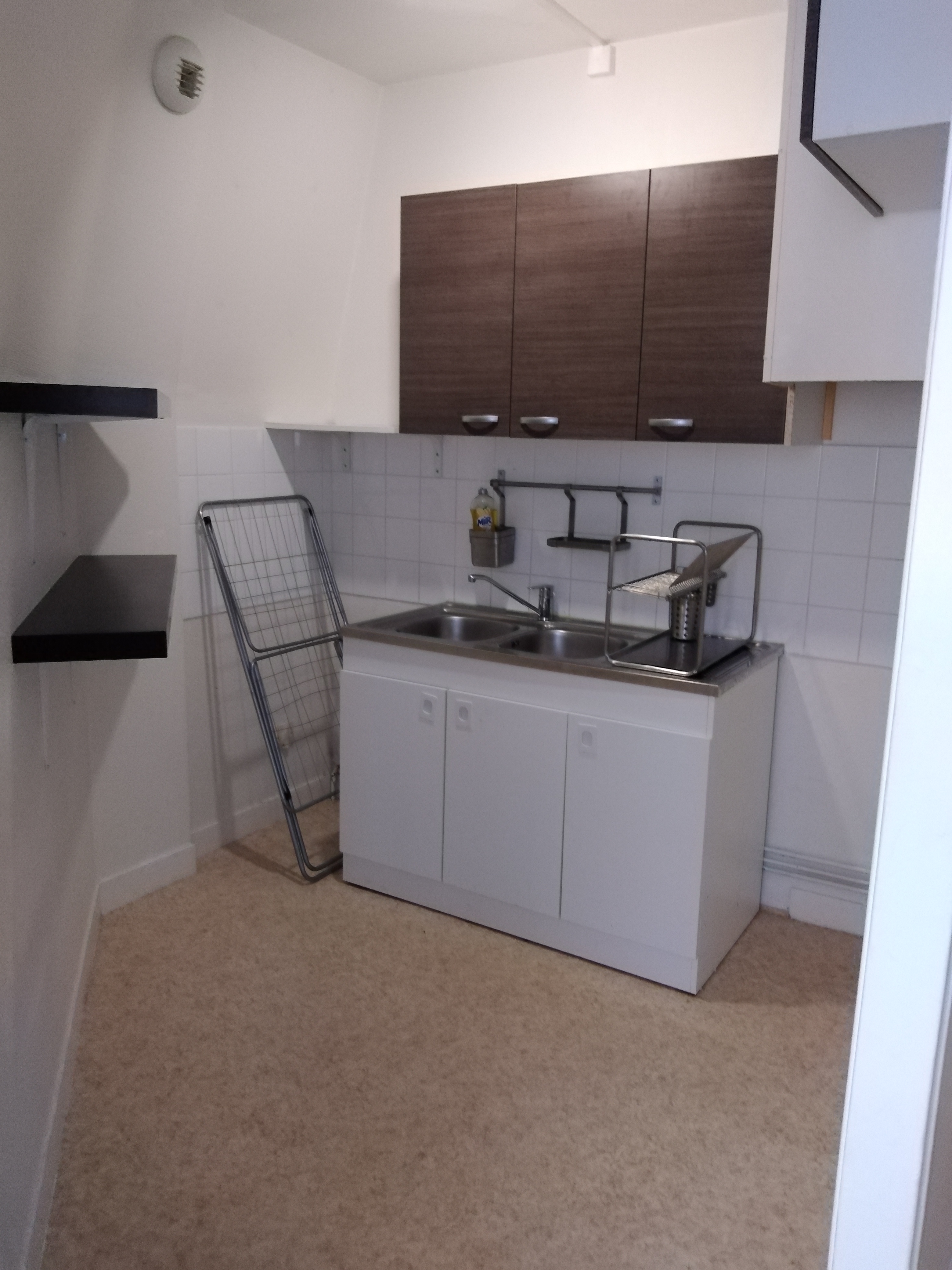 Appartement T2 avec cour commune Louviers (37m²)