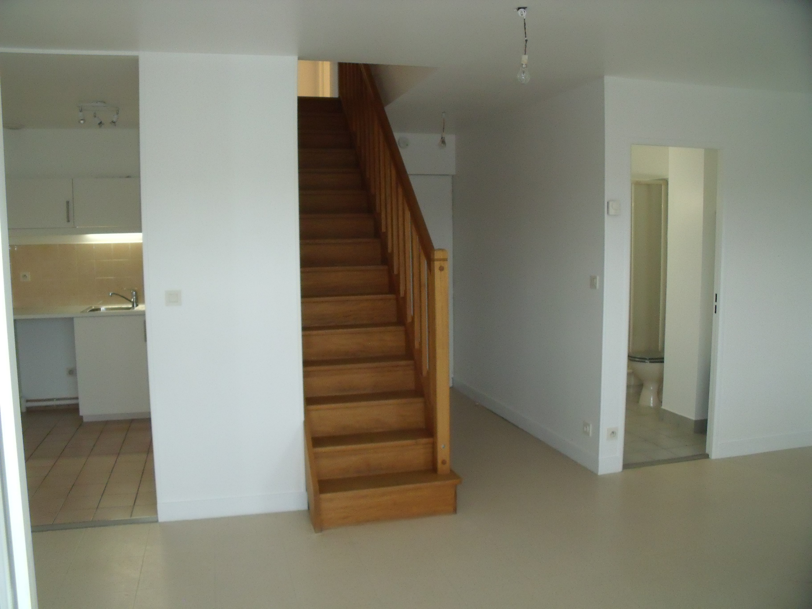 Appartement de type T3 de 52.58 m² avec balcon et garage à LOUVIERS