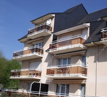 Appartement de type T3 de 52.58 m² avec balcon et garage à LOUVIERS